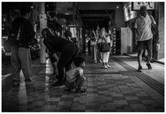 monochrome