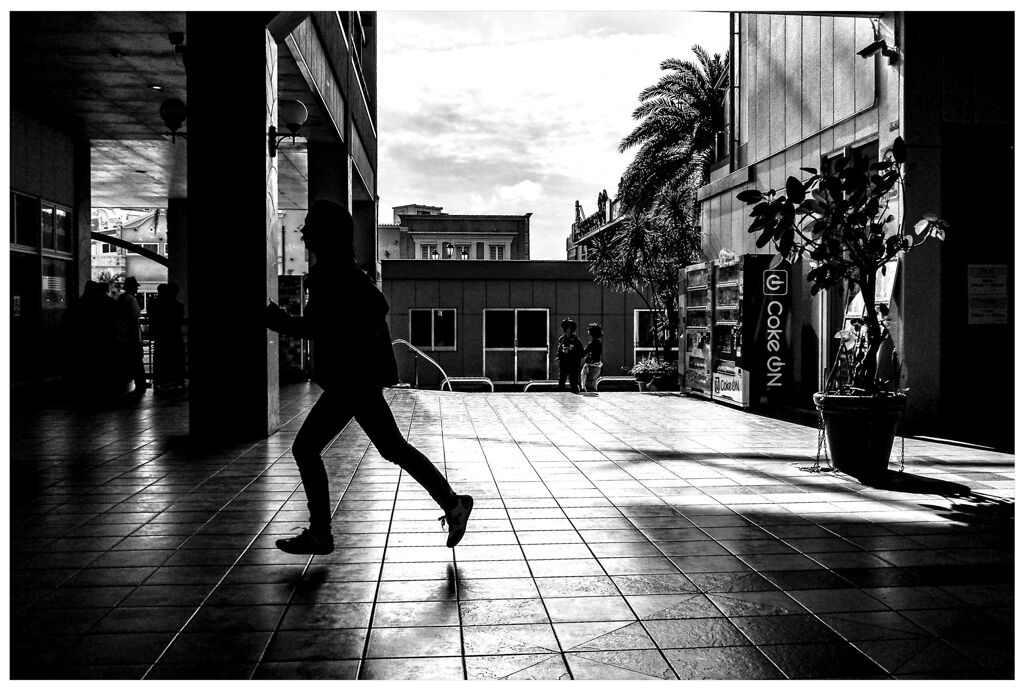 monochrome
