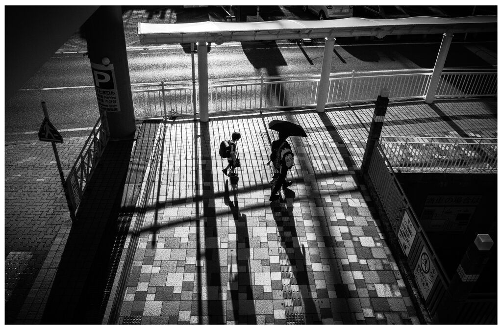 monochrome