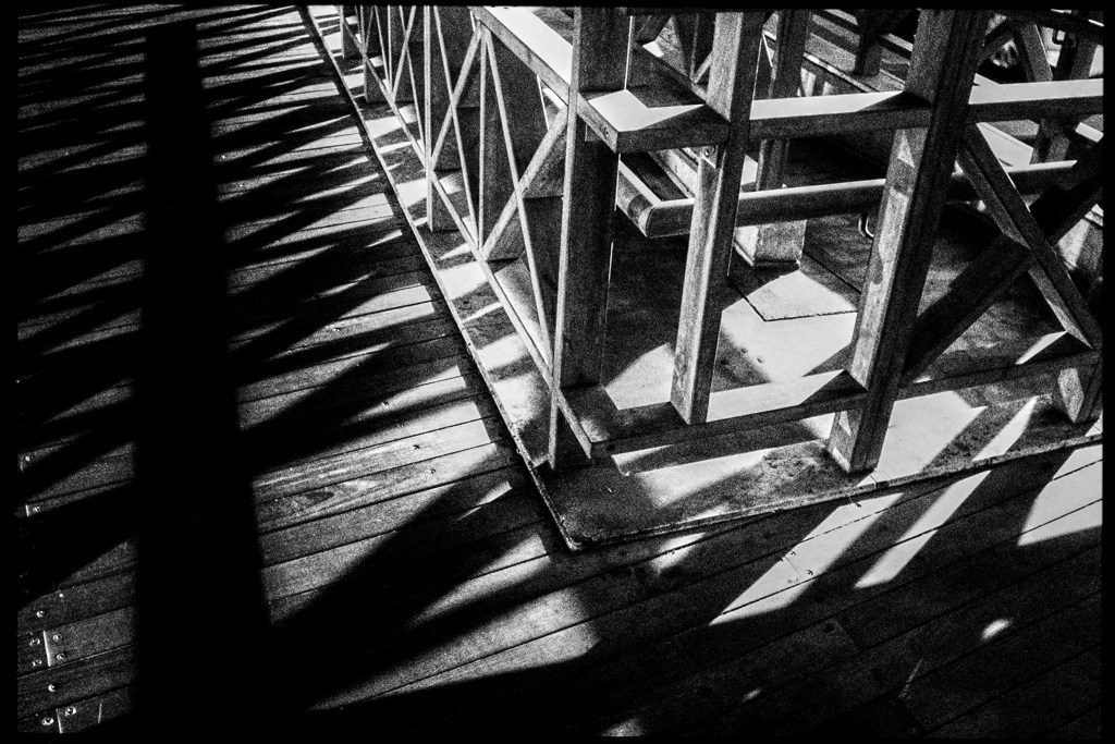 monochrome