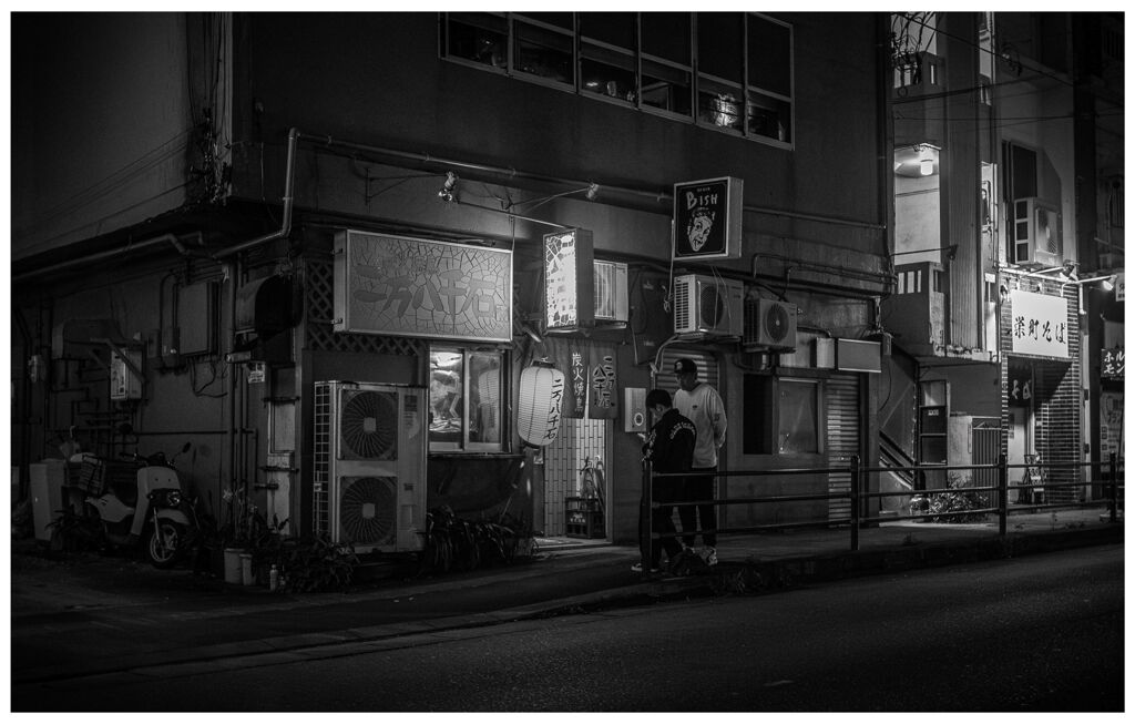 monochrome