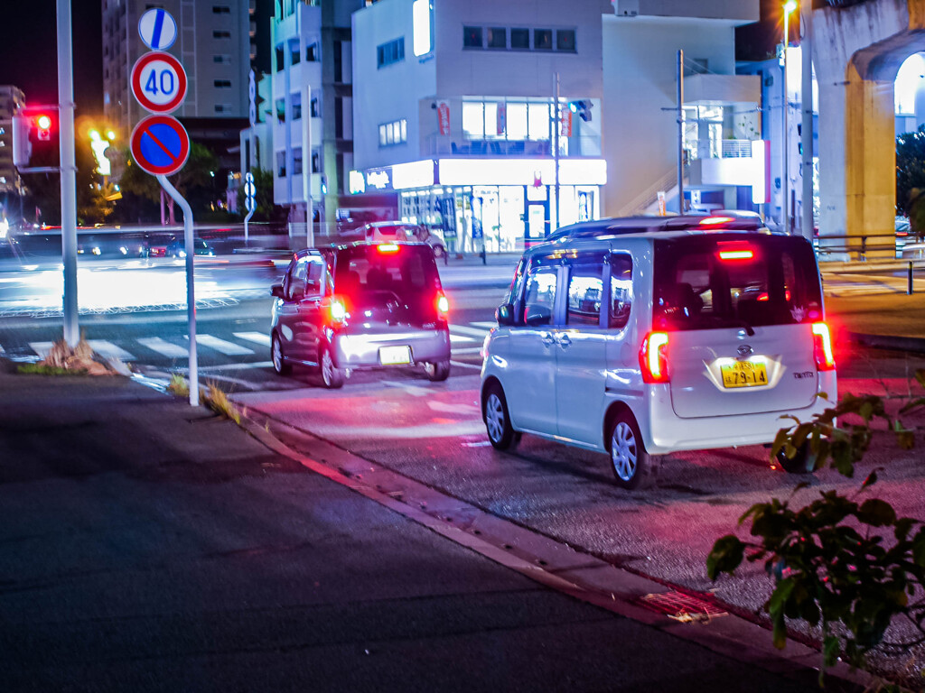 夜くるま