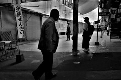 monochrome