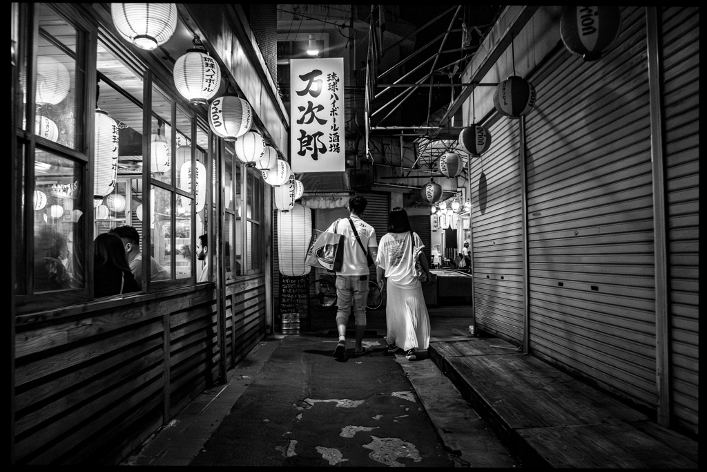 monochrome