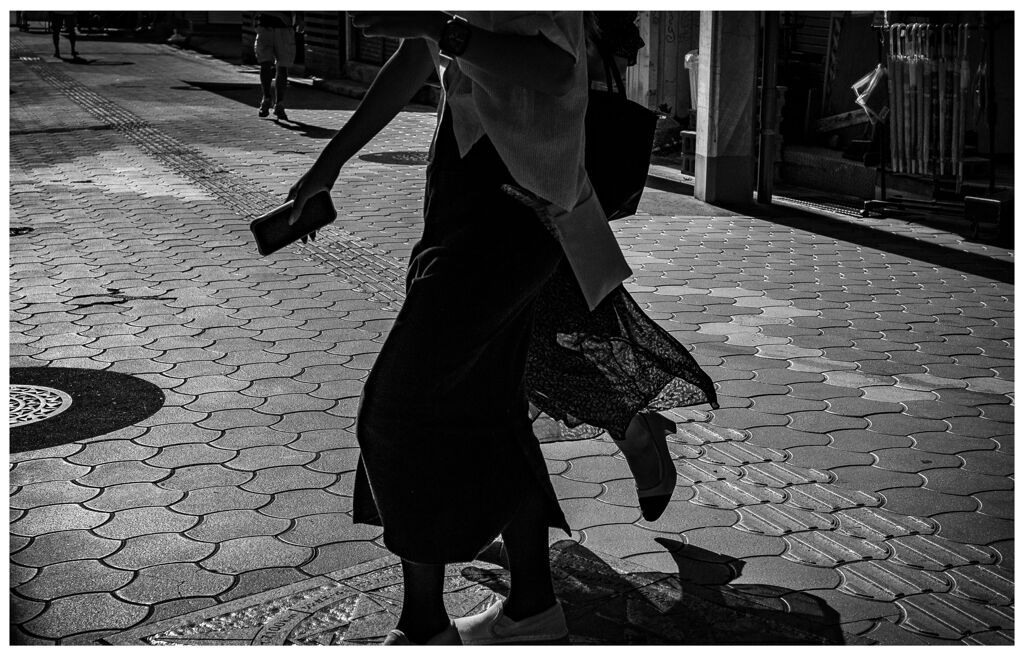 monochrome
