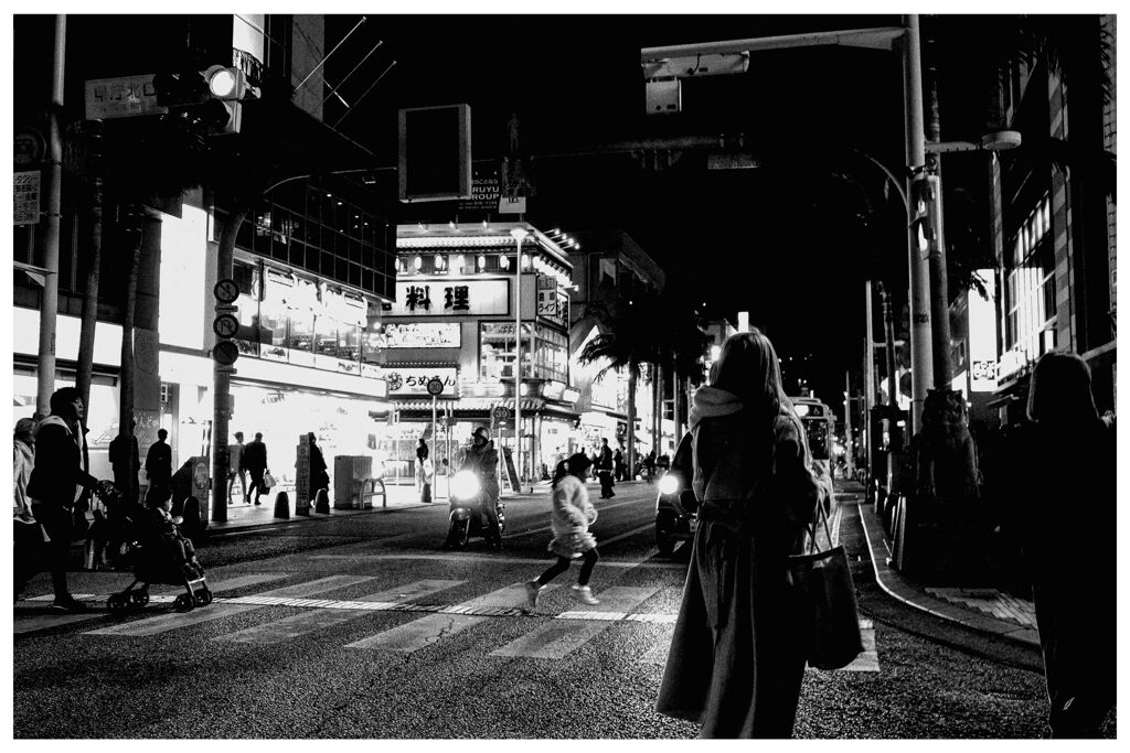 ハイコントラストな夜