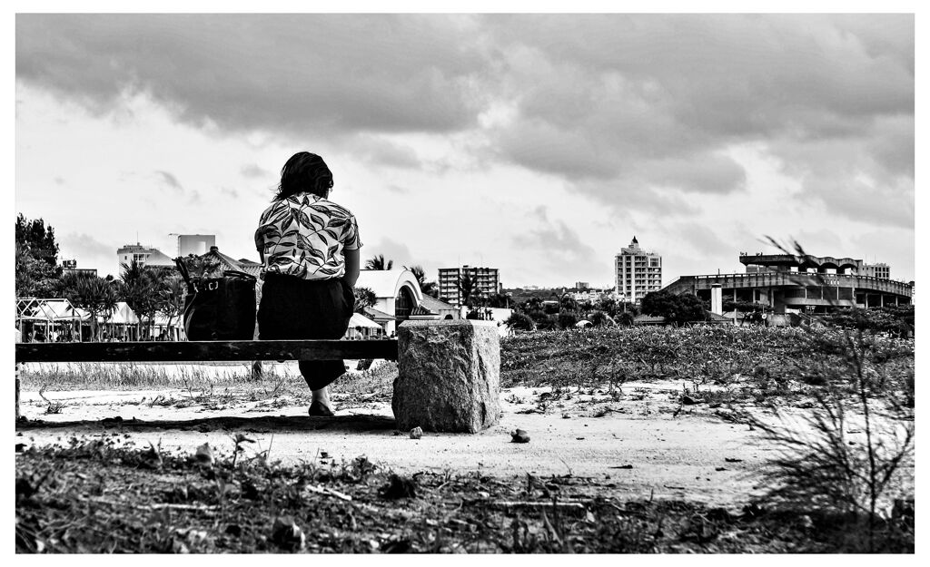 monochrome