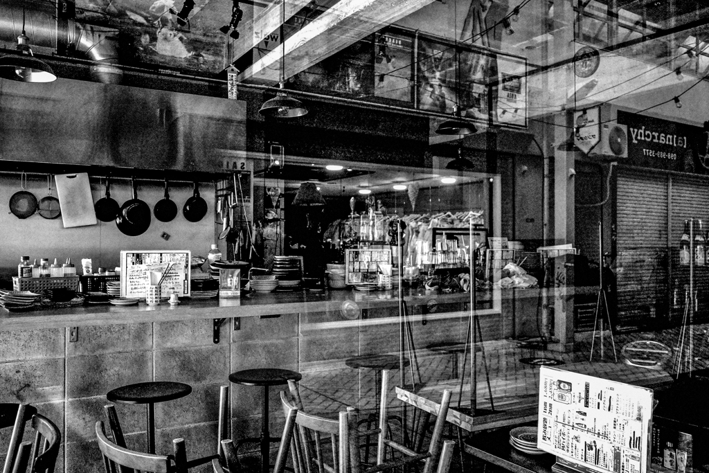 monochrome