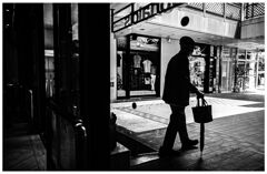 monochrome