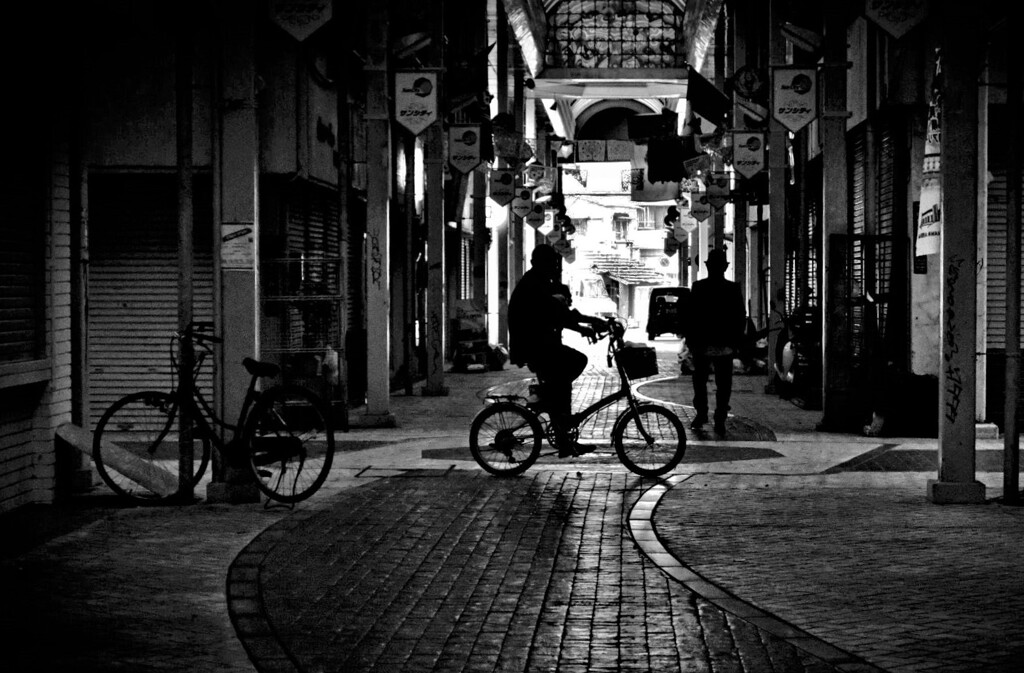 monochrome