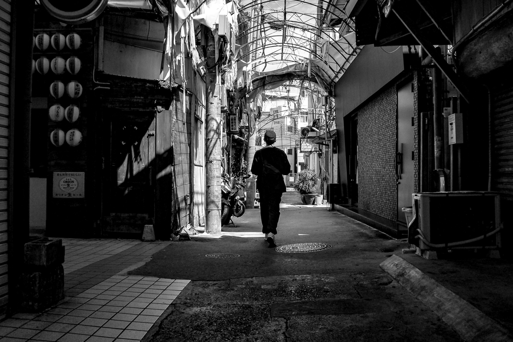 monochrome