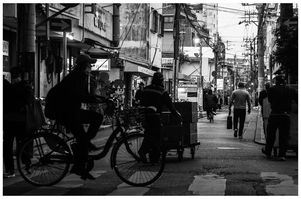 monochrome