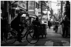 monochrome
