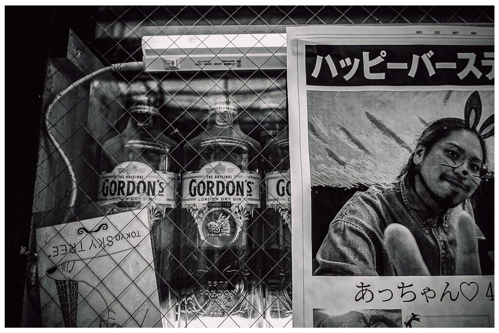 monochrome