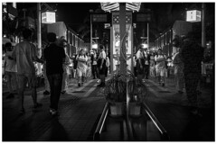 monochrome