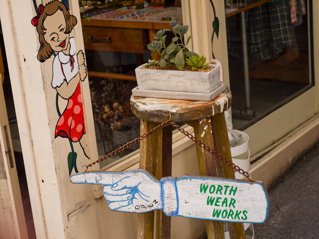 worth wear works