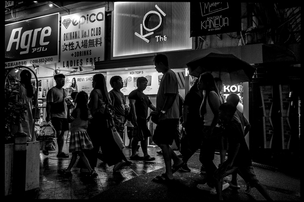 monochrome