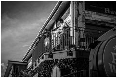 monochrome