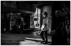 monochrome