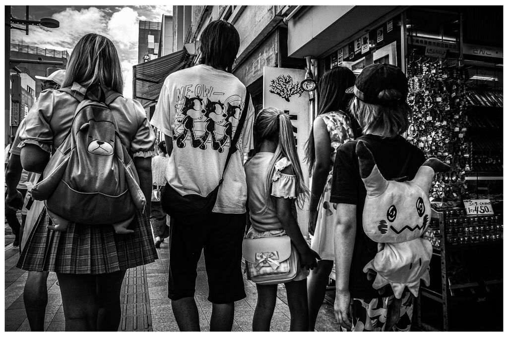 monochrome