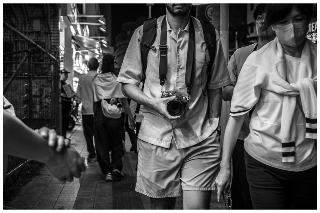 monochrome