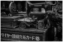 monochrome
