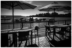 monochrome