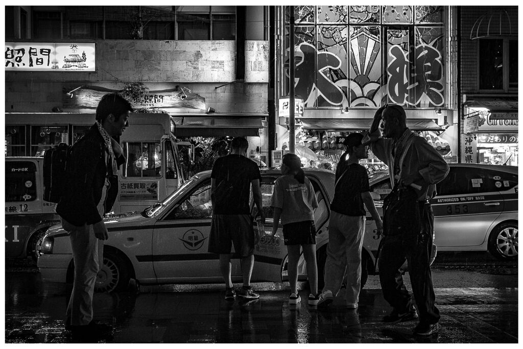 monochrome