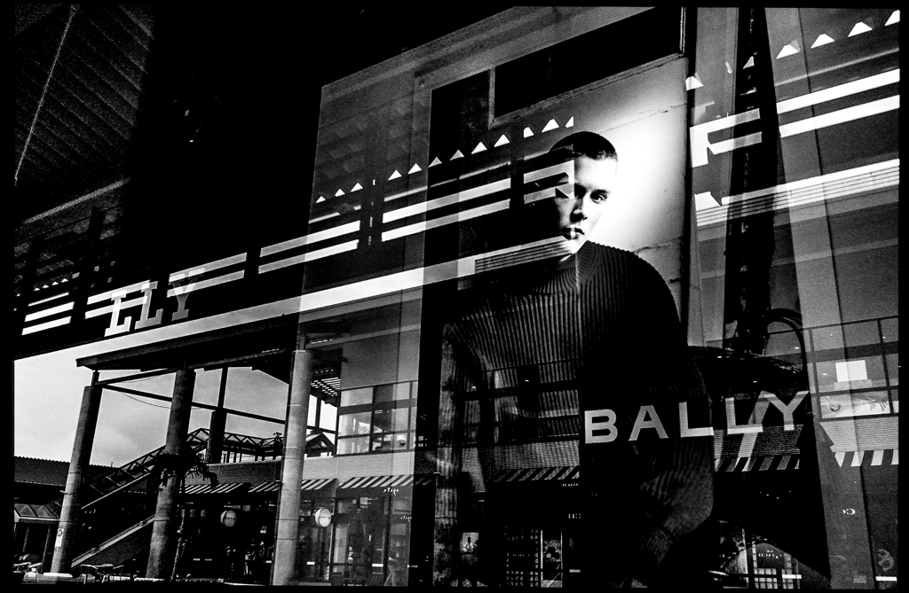 monochrome   DSC-RX100M3