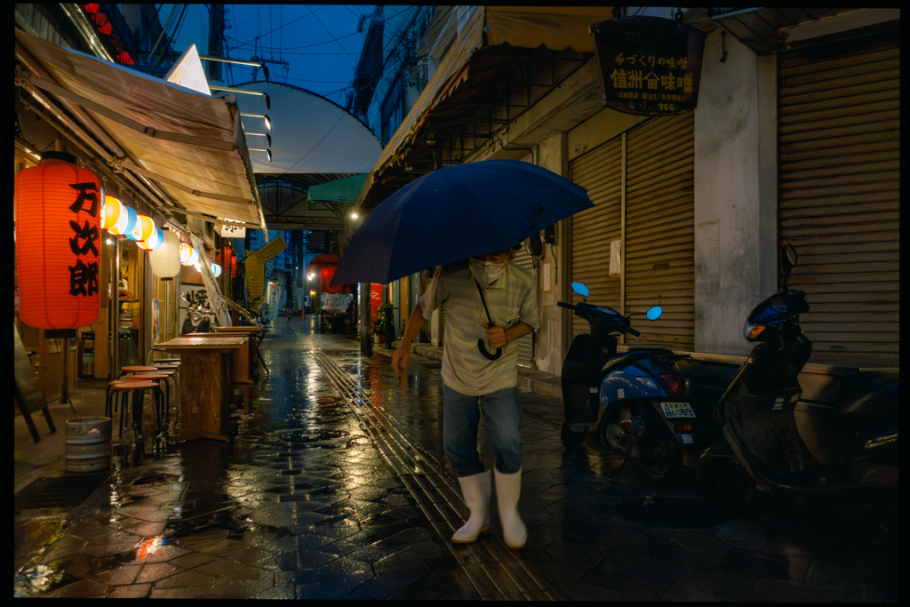 雨の夜