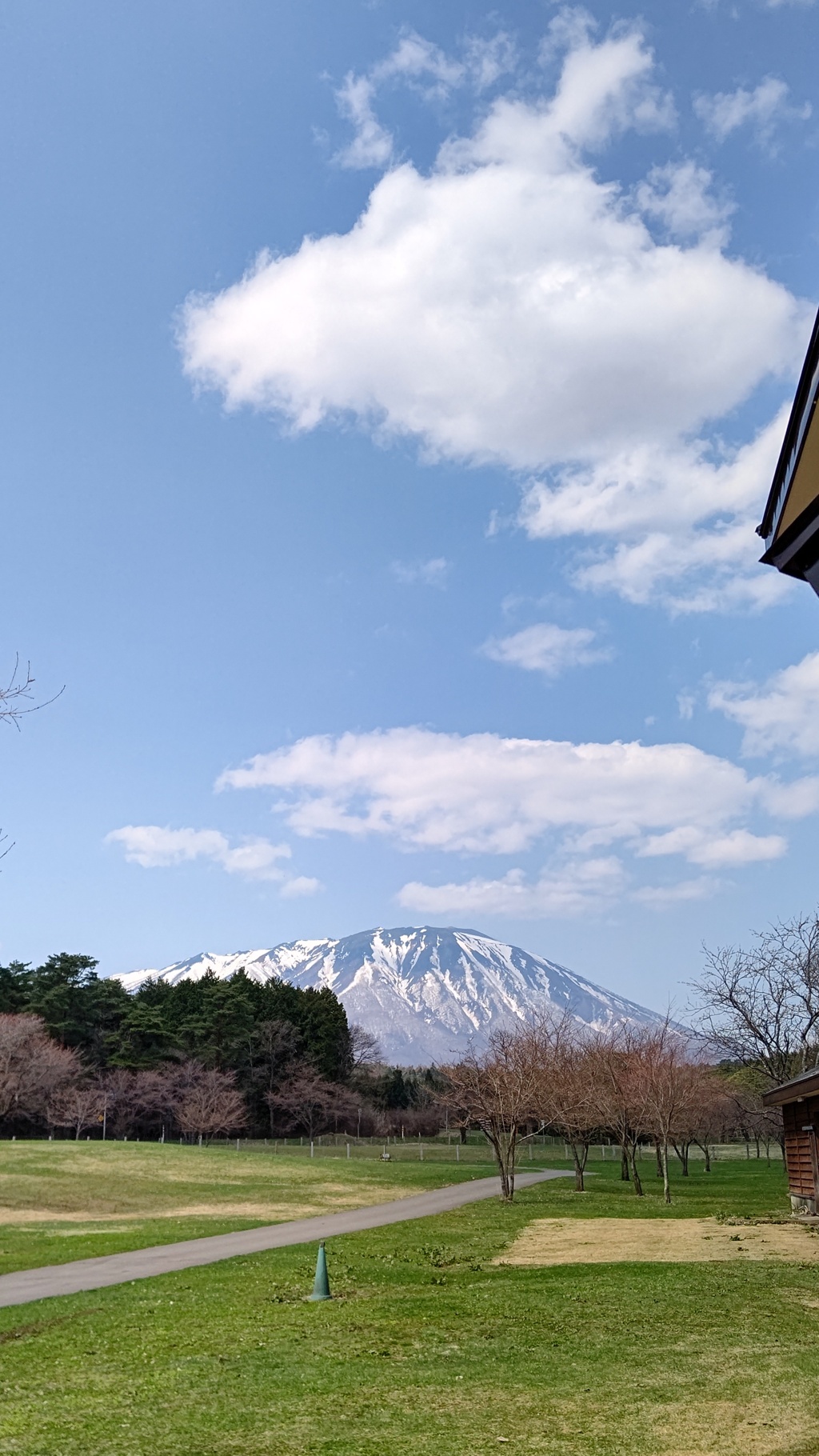 岩手山