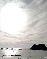 道の駅深浦に傾く太陽