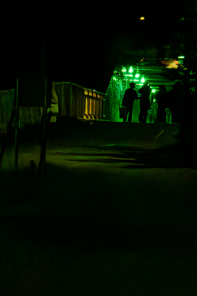 遊歩道午後７時