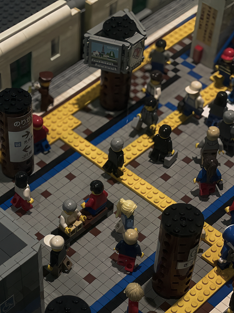 地下鉄駅構内で