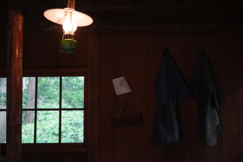 ランプのある部屋