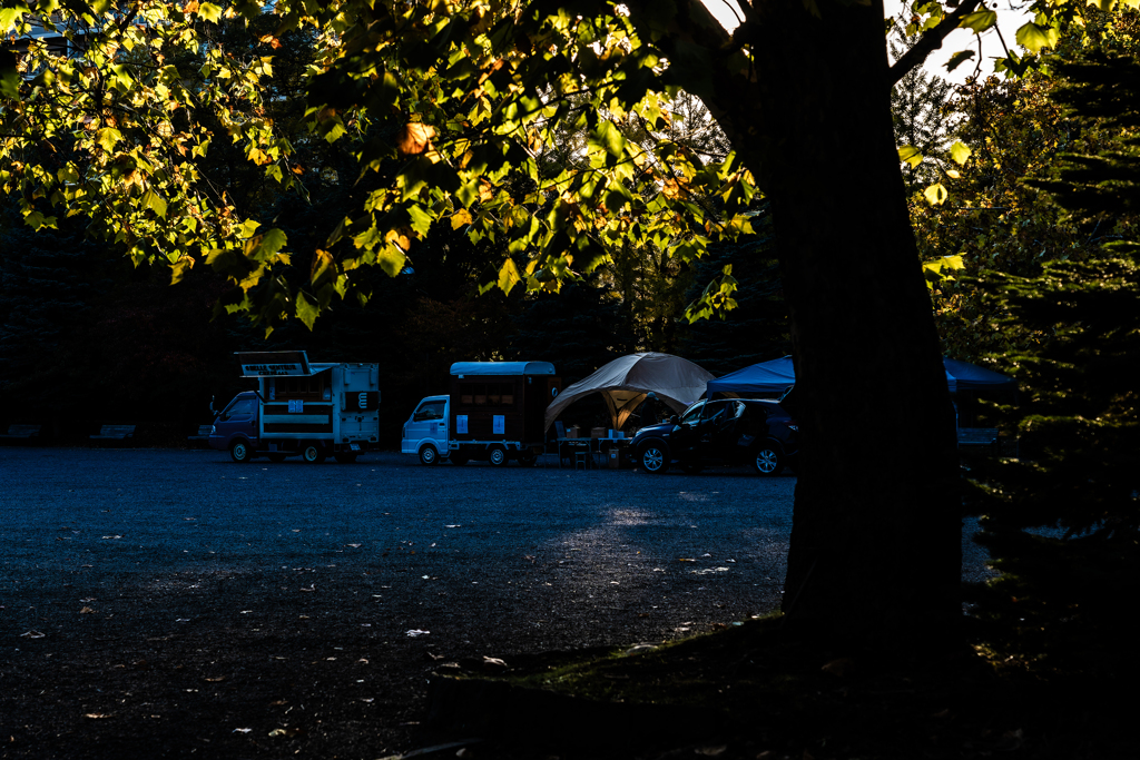 準備中のフードトラック