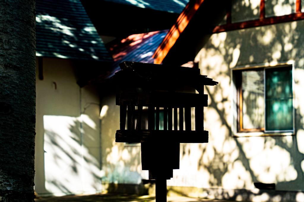 餌台ー知事公館