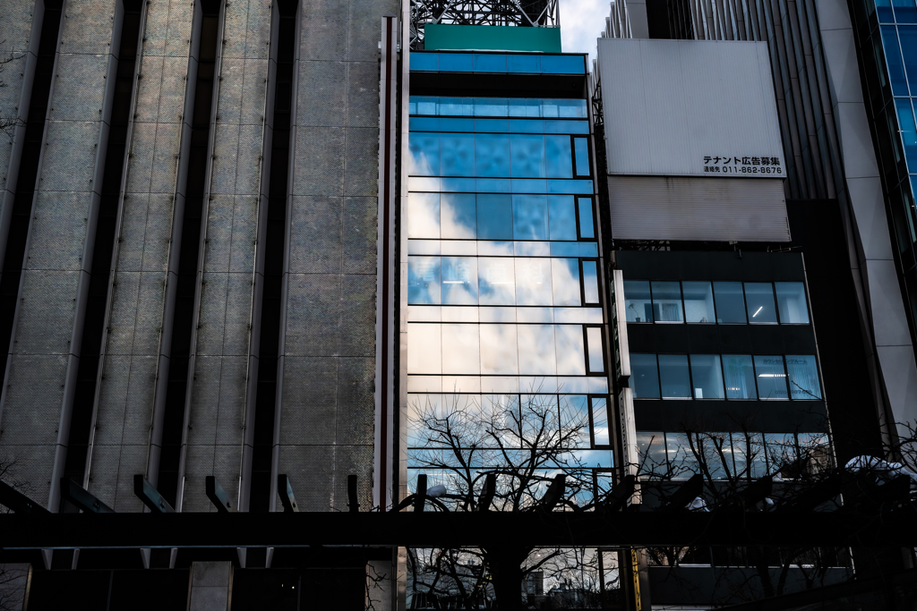 この時間でも青空
