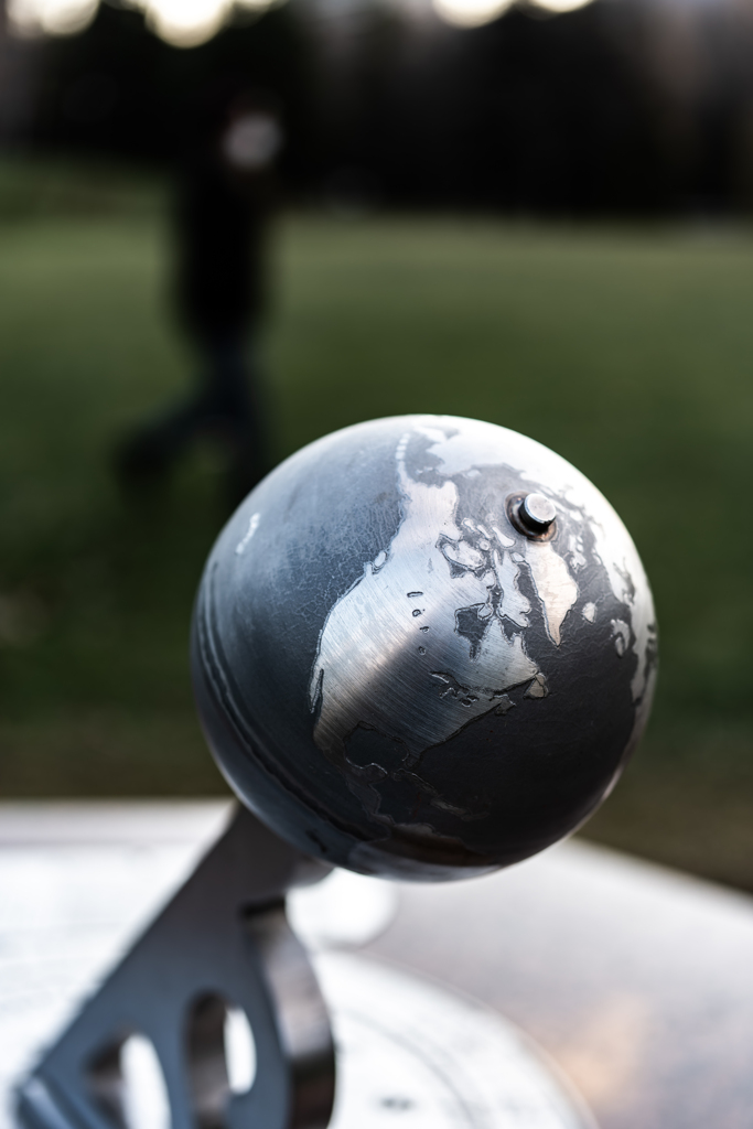 中島公園日時計