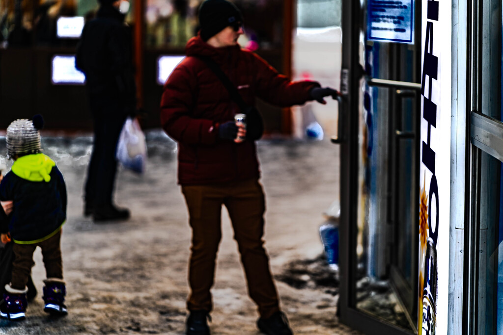 無料のビールはここで
