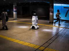 ロボット警備員