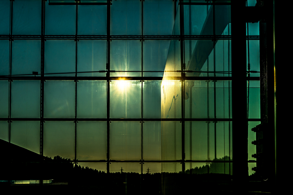 ガラスのエレベーター