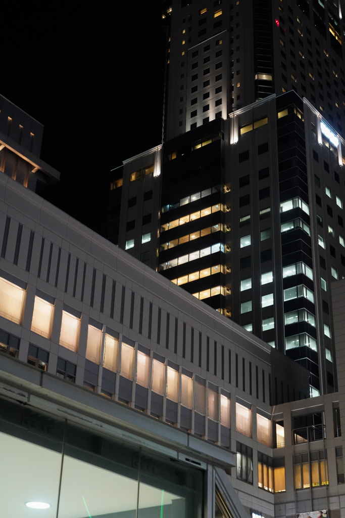 夜の札幌駅