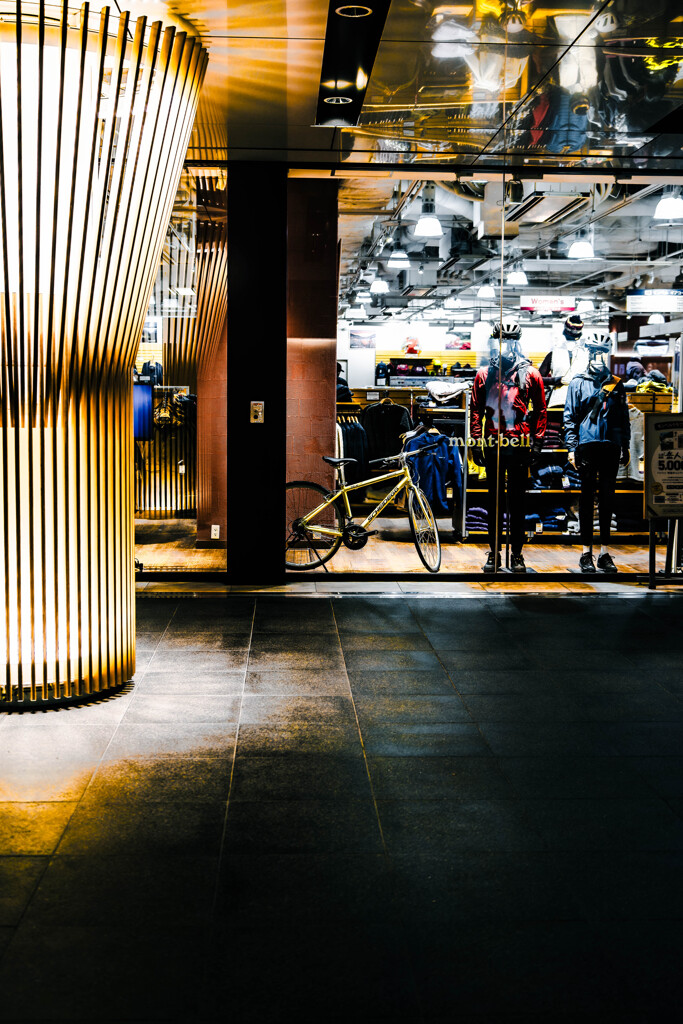 札幌地下mont-bell