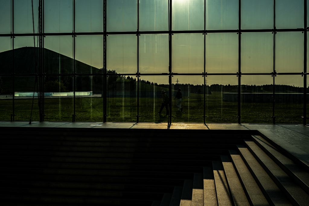 ガラスのピラミッド４