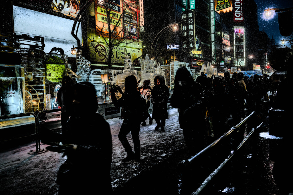 ススキノ会場を後にします