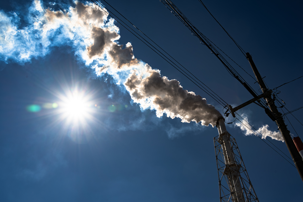 苫小牧の製紙工場