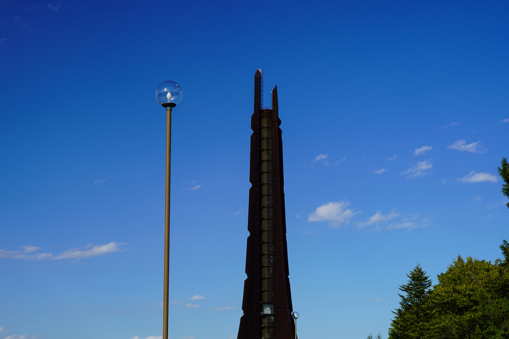 １００年記念塔へ