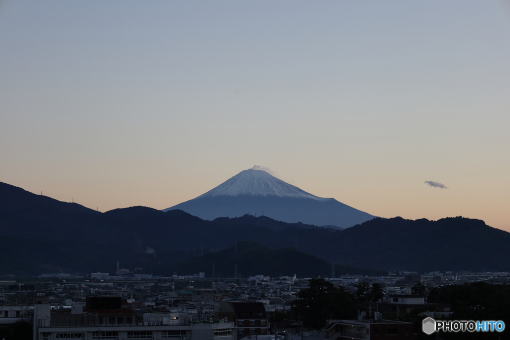 10月20日早朝の富士山