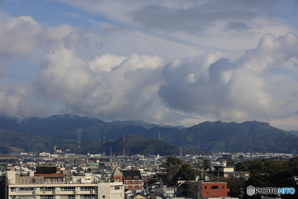 12月25日の富士山（ちょっとだけ見える）